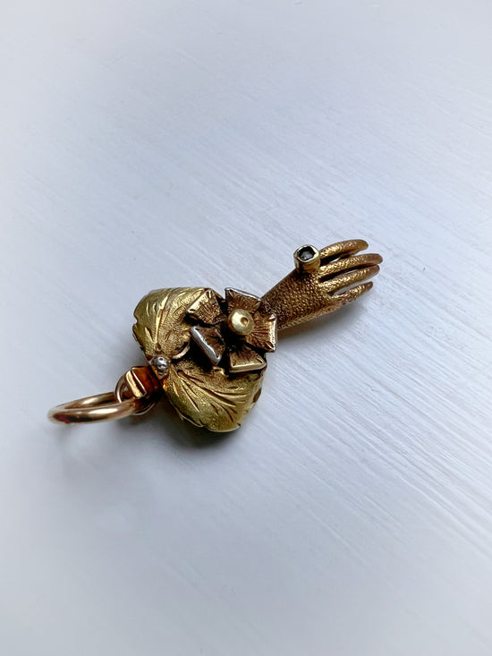 GEORGIAN 15CT GOLD HAND CLASP / PENDANT