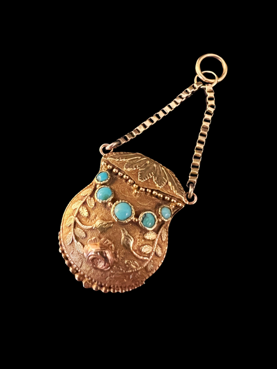 GEORGIAN THREE COLOUR GOLD LOCKET PENDANT