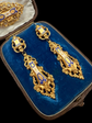 19TH CENTURY FRENCH 18CT GOLD & ENAMEL EARRINGS & BROOCH DEMI PARURE