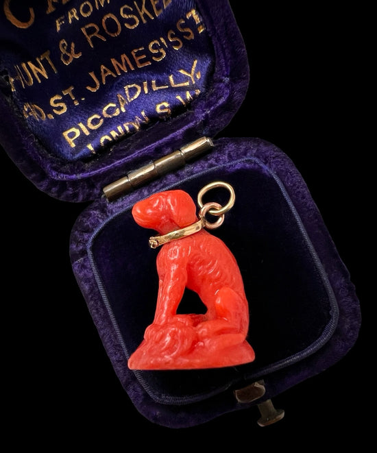 19TH CENTURY CARVED CORAL DOG PENDANT