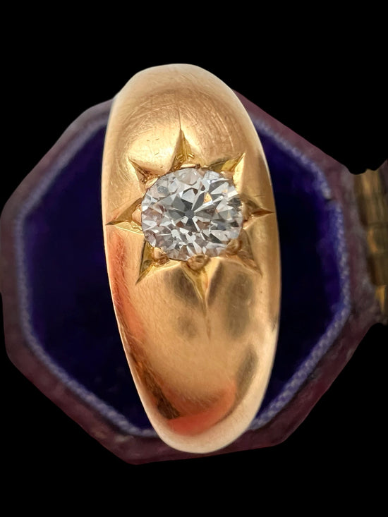 VICTORIAN DIAMOND GYPSY SET RING IN 18CT GOLD