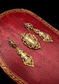 19TH CENTURY FRENCH 18CT GOLD & ENAMEL EARRINGS & BROOCH DEMI PARURE