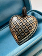 VICTORIAN PIQUE HEART PENDANT