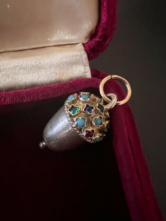 EARLY 20TH CENTURY SILVER MULTI GEM ACORN PENDANT