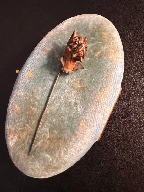 VICTORIAN DOG STICKPIN