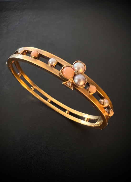 VICTORIAN CORAL & PEARL BANGLE